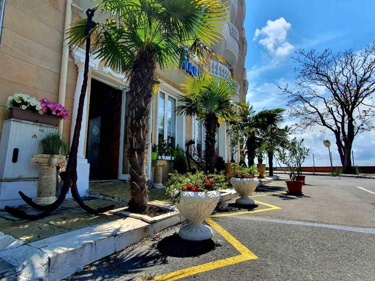 Family Hotel Paros เปาโมเรีย ภายนอก รูปภาพ